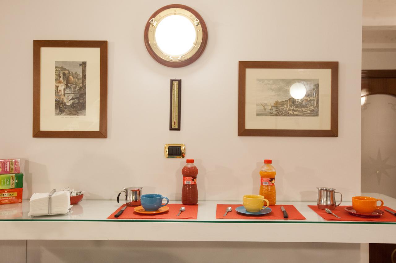 Hotel Ausonia Napoli Bagian luar foto