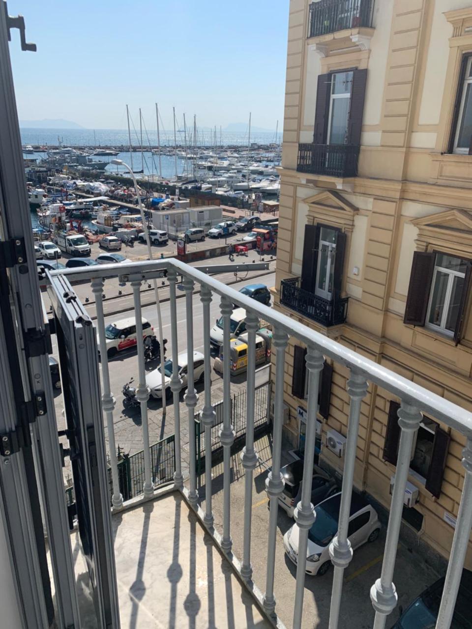 Hotel Ausonia Napoli Bagian luar foto