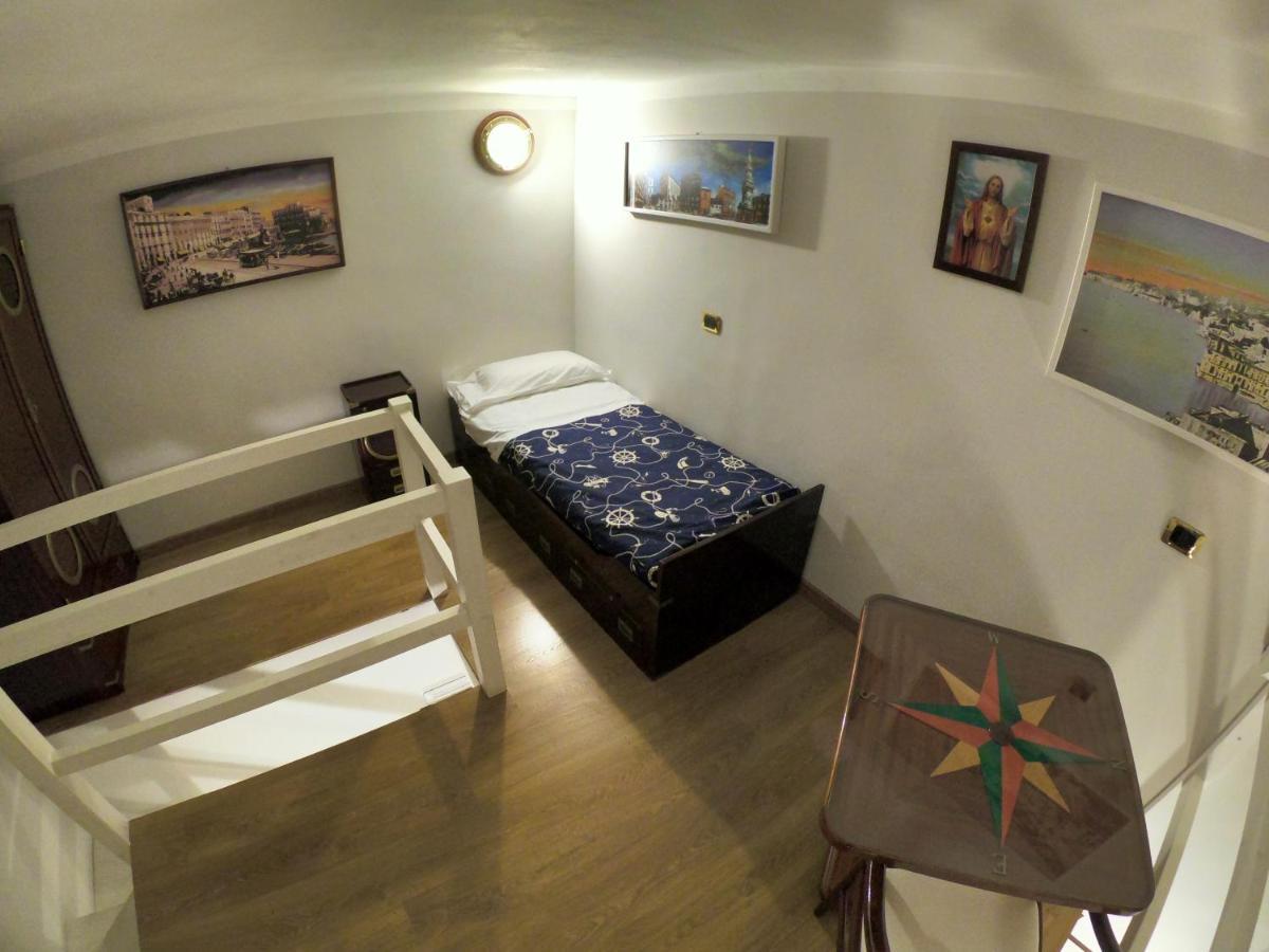 Hotel Ausonia Napoli Bagian luar foto